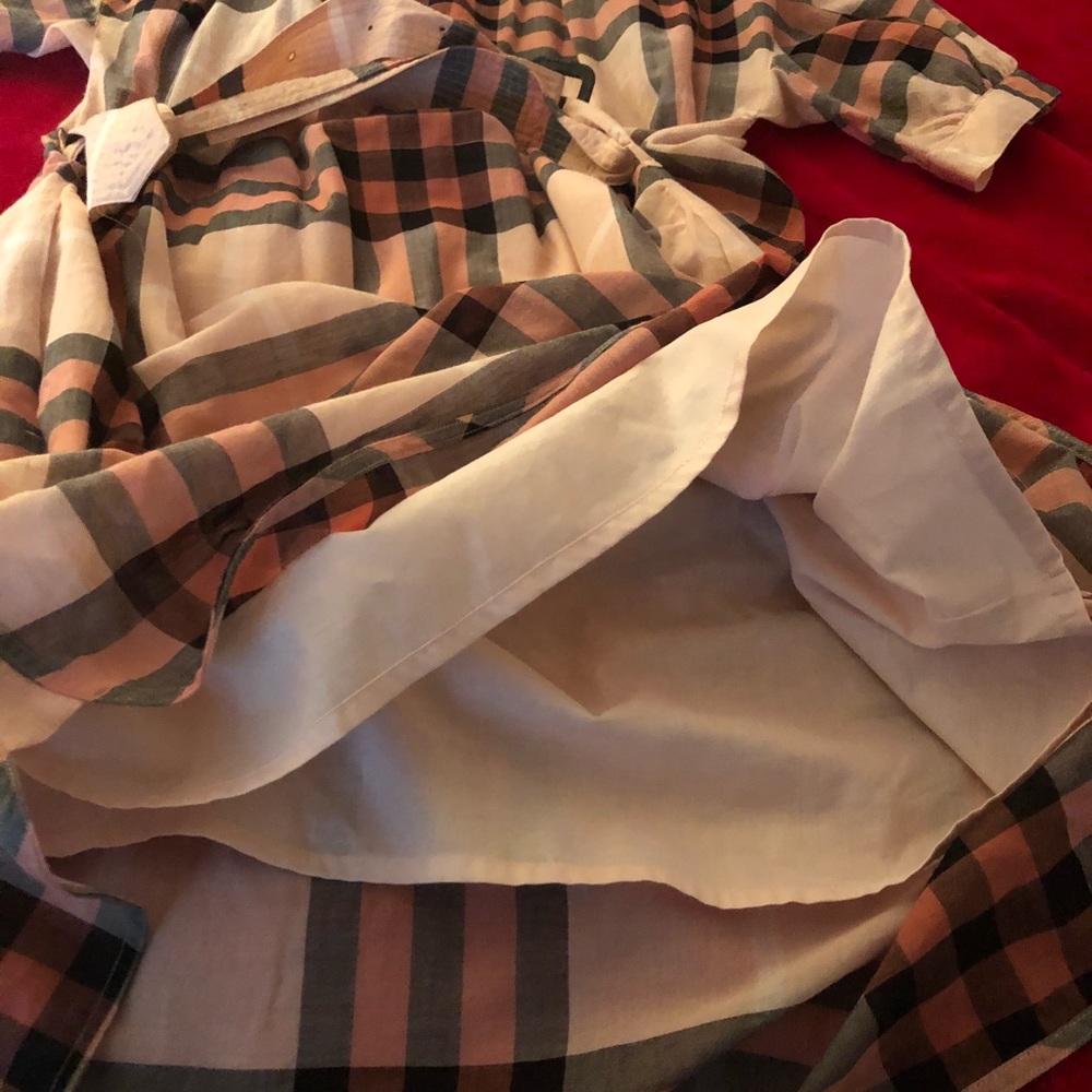 BURBERRY - Picture 4 of 8